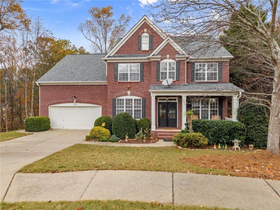 1000 Island Bluff Lane, Buford, Georgia 30518, Amerika Birleşik Devletleri