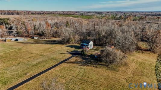 1392 Sports Lake Road, Columbia, Virginie 23038, États-Unis