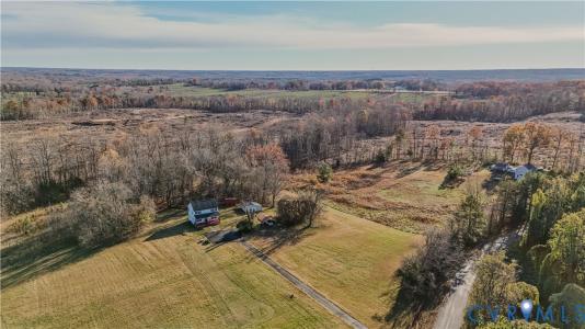 1392 Sports Lake Road, Columbia, Virginie 23038, États-Unis