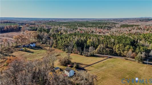 1392 Sports Lake Road, Columbia, Virginie 23038, États-Unis