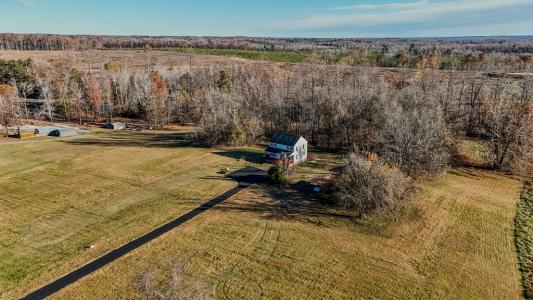 1392 Sports Lake Road, Columbia, Virginie 23038, États-Unis