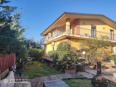 Belpasso, Sicilia 95032, Ý