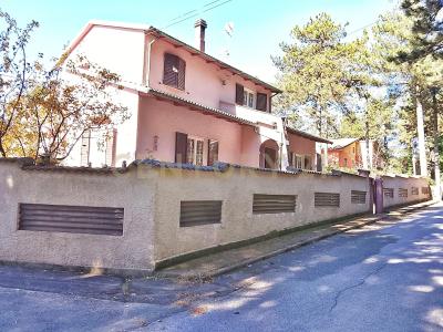 Via G. Marconi, Radicofani, Toscana 53040, Itália