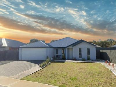 10 Handley Road, Harvey, WA 6220, Australia