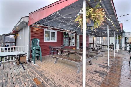 2383 Rue Commerciale S., Témiscouata-sur-le-Lac, Quebec G0L 1X0, Canada