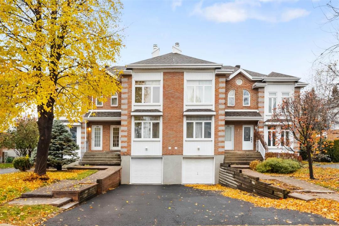 8304  Rue Ouimet, Brossard, Quebec J4Y 2B3, Canada