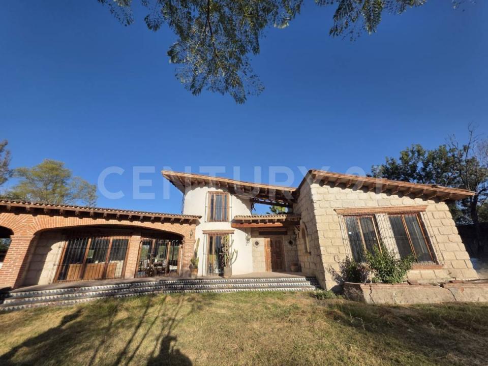 Hda. Valle Verde L35,, Apaseo El Grande, Гуанахуато 38161, Мексика