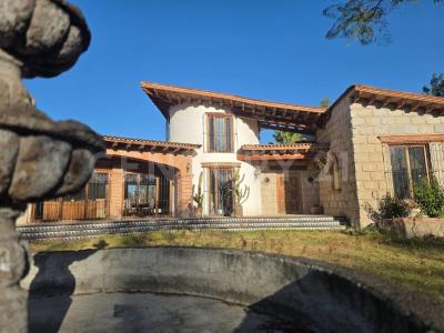 Hda. Valle Verde L35,, Apaseo El Grande, Гуанахуато 38161, Мексика