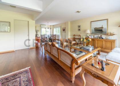 Av Santa Fe 576, San Isidro, GBA Norte 1640, Argentina