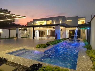 av. G 77 noveno anillo , Norte, Santa Cruz 00001, Bolivia