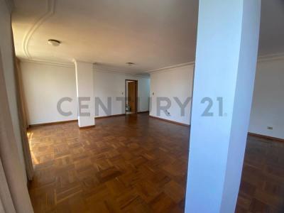 CALLE JUNIN, EDIFICIO ATENEA , Centro, Cochabamba 00001, Bolivia