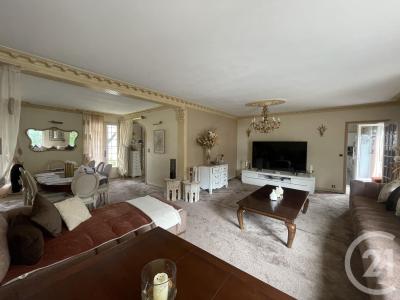 Joue Les Tours, סאנטר 37300, צרפת 