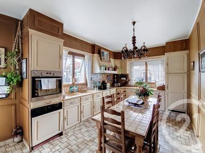 St Denis, Иль-де-Франс 93200, Франция