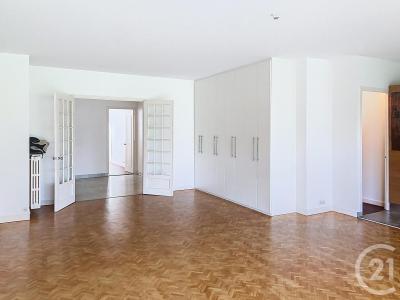 Nantes, Pays De La Loire 44000, France