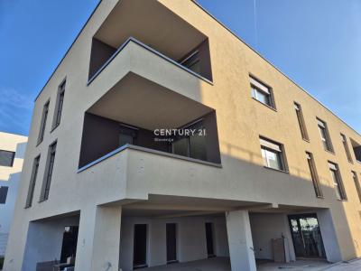 Ljubljana, Polje, , Ljubljana, Osrednjeslovenska 1260, 	Eslovenia