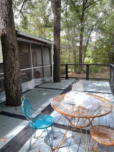 8142 State Highway 64, Ben Wheeler, Texas 75754