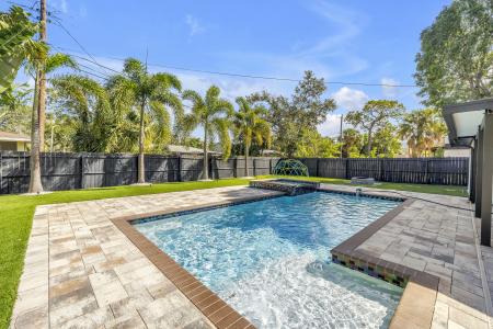 4891 Venetian Blvd NE, St Petersburg, 佛羅里達州 33703, 美國