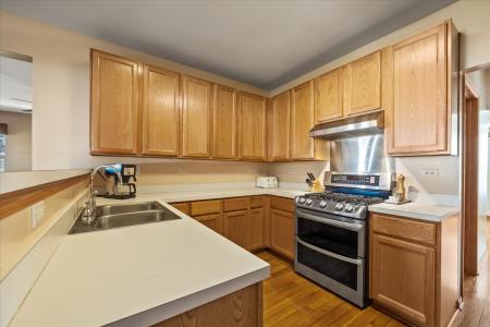 2385 Barnhart Street, West Chicago, Illinois 60185, Stati Uniti