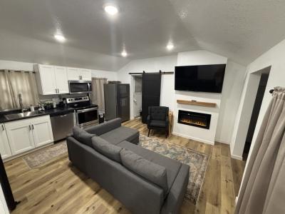 207 S 10th St, Clear Lake, 爱荷华州 50428, 美国