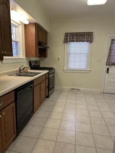 256 S Garfield, Valparaiso, Indiana 46383