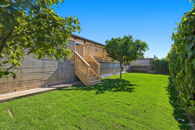 6368 49th St, San Diego, California 92120