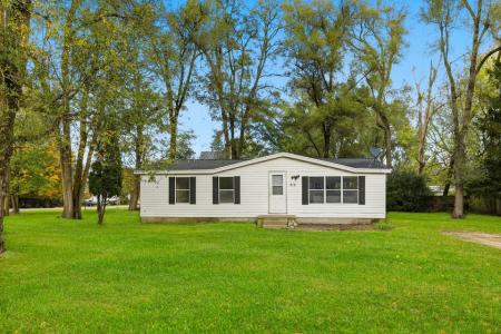 212 Elm Street, Howard City, Michigan 49329, Estados Unidos