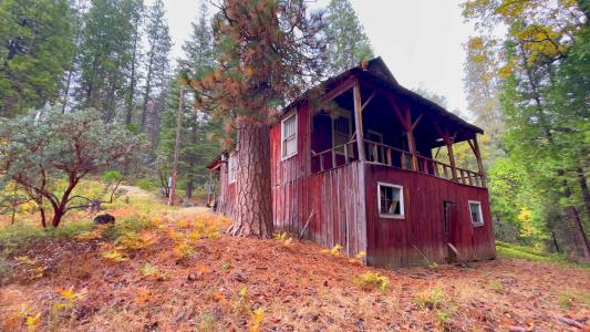 6180 Chowchilla Mountain Rd., Mariposa, California 95338