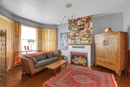 2019 E 72nd Pl, Chicago, Illinois 60649