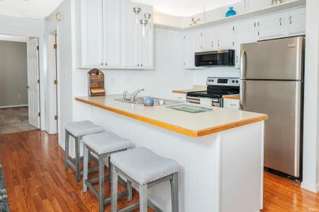 1324 S College Mall Road, Bloomington, Indiana 47401, USA