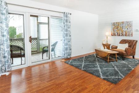 1324 S College Mall Road, Bloomington, Indiana 47401, USA