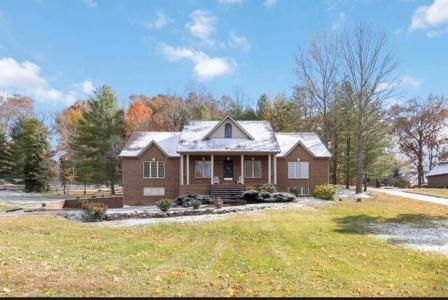 521 Water Cliff Drive, Somerset, Kentucky 42503, USA