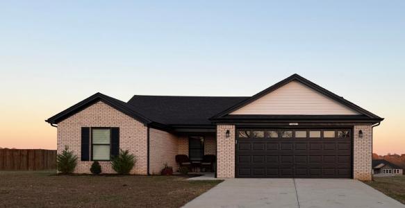 149 Lone Oak Drive, Somerset, Kentucky 42503, USA