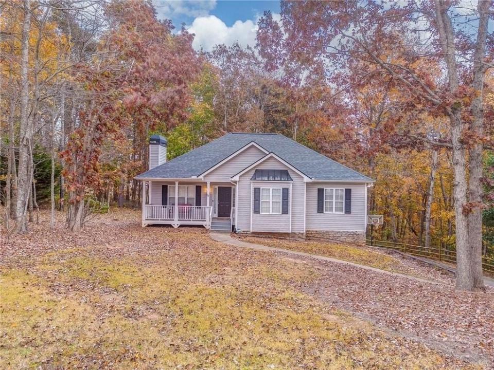 647 Philadelphia Drive, Jasper, Georgia 30143