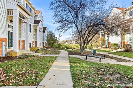 548 New Haven Drive , 548, Cary, イリノイ 60013, アメリカ合衆国