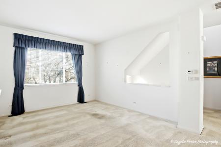 548 New Haven Drive , 548, Cary, イリノイ 60013, アメリカ合衆国