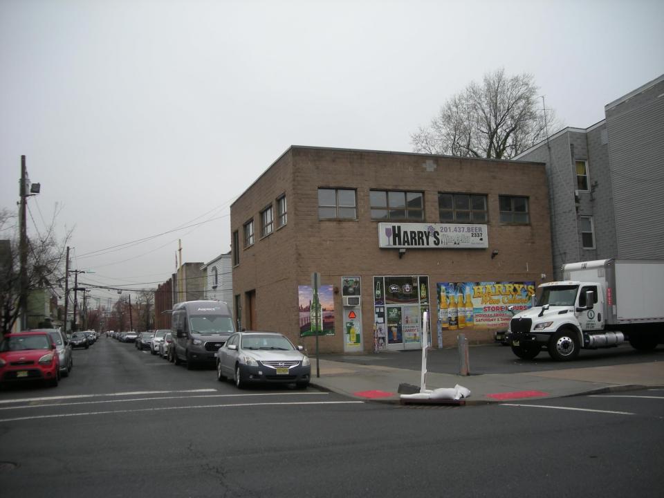 297-299 BROADWAY, Bayonne, Nueva Jersey 07002, Estados Unidos