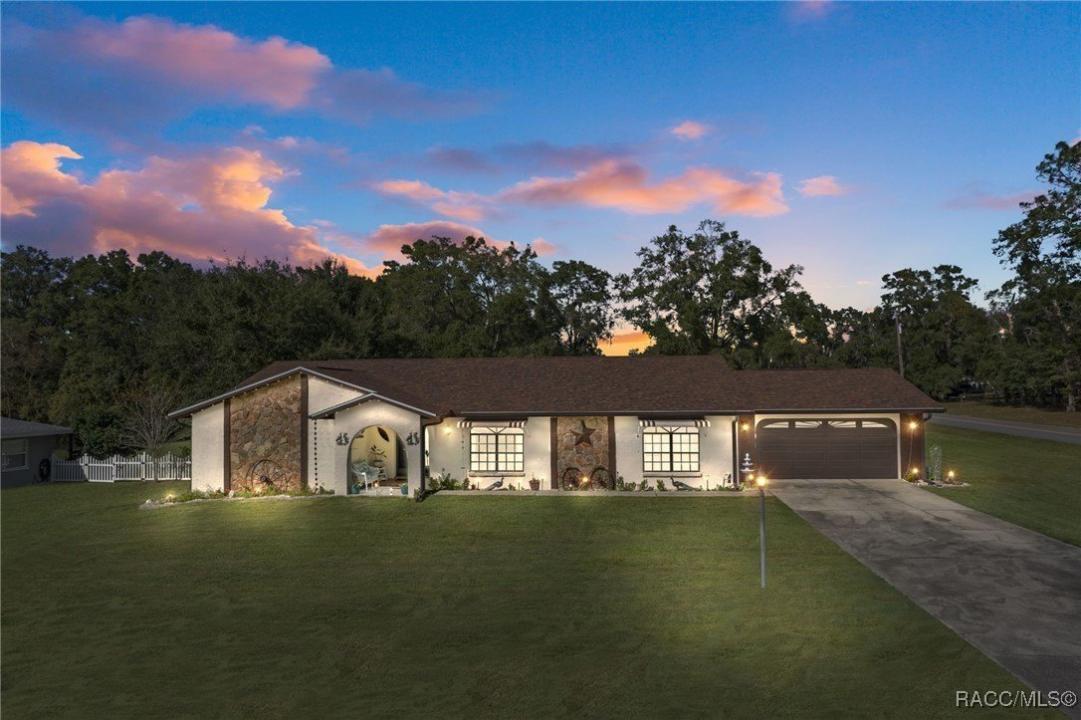 6545 E Shadow Lane, Inverness, Florida 34452