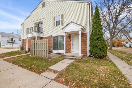 24623 Spring, Harrison Twp, Michigan 48045, Estados Unidos