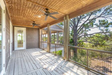 601 W Pine Ave, St. George Island, 佛羅里達州 32328, 美國