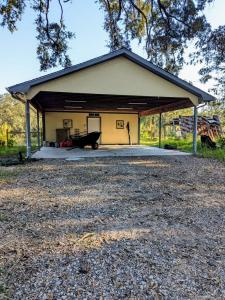 528 Gardner Rd NW, Baxley, Georgia 31513