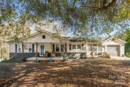 21 Walker Street Extension, Columbus, Северная Каролина 28722, Соединенные Штаты