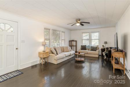 21 Walker Street Extension, Columbus, Северная Каролина 28722, Соединенные Штаты