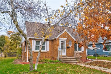 917 E Madison Street, Waterloo, Wisconsin 53594, USA