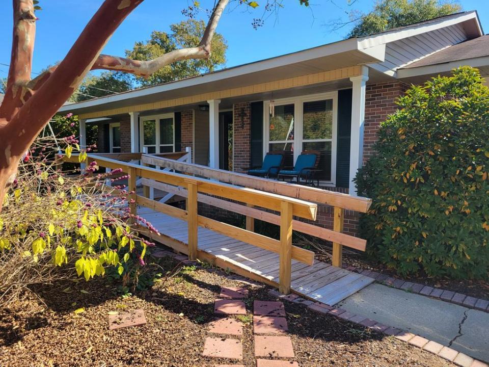 4202 Cheshire Bridge Road, Columbus, 乔治亚州 31909, 美国