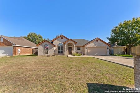 637 Garnet, Seguin, 得克萨斯州 78155, 美国