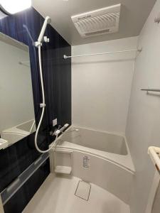 202, 下目黒3丁目3-15, キャスティア下目黒, 目黒区, Токио 153-0064, Япония