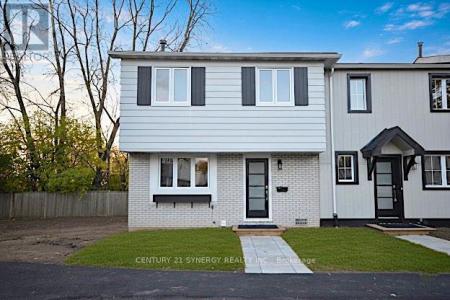 660 HOCHELAGA STREET, Ottawa, Ontario K1K 2E9, Canada