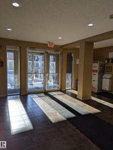 12025 22 AVENUE SW, Edmonton, 阿尔伯塔 T6W 2Y1, 加拿大