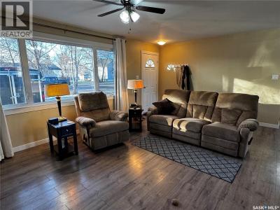 220 6TH STREET, Humboldt, Saskatchewan S0K 2A0, Canada