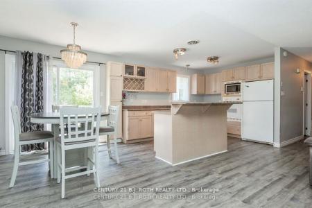 7972 COUNTY 13 ROAD, Adjala-Tosorontio-, Ontario L0M 1M0, Kanada